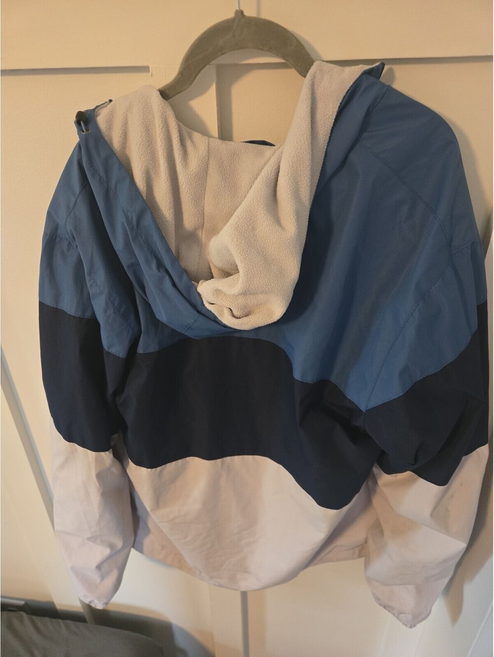 New Balance Tricolor Hooded Windbreaker Jacket Size M - Picture 4 of 6